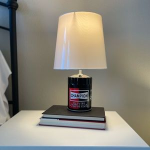 Custom oil filter lamp